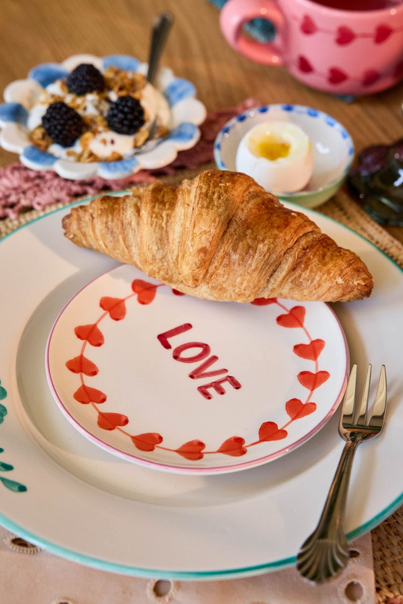 Céramique Assiette à gâteau - Crème - Hand-painted LOVE