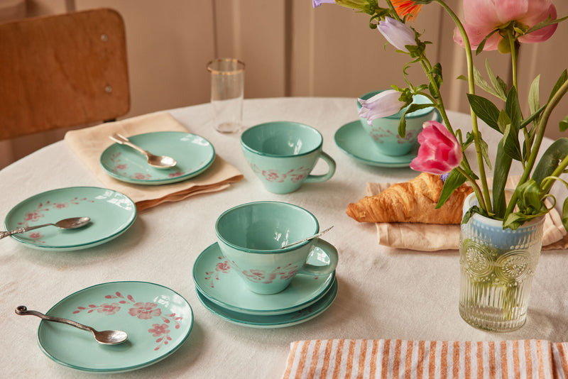 Cerámico Taza de té - Verde Suave - Hand-painted Soft Pink  Flower Wine